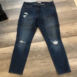 Loft Modern Skinny Distressed Jean. Size 32/14